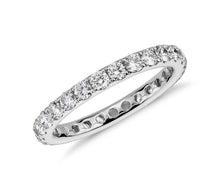 Charger l&#39;image dans la galerie, Micropavé Diamond Eternity Ring in 14k White Gold (1/4 ctw.)
