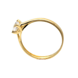 Women's Rings in Yellow 10K Gold Solitaire