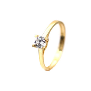 Women's Rings in Yellow 10K Gold Solitaire