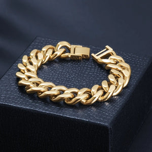 CUBAN LINK CHAIN BRACELET