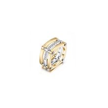 Charger l&#39;image dans la galerie, GOLD COCKTAIL PARALLELED BAR RING WITH CZ
