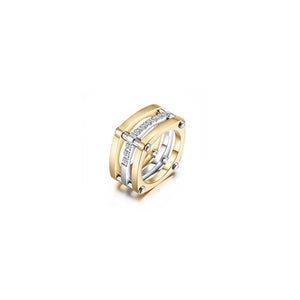 GOLD COCKTAIL PARALLELED BAR RING WITH CZ