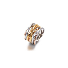 Charger l&#39;image dans la galerie, TRICOLOR INTERTWINED STATEMENT RING
