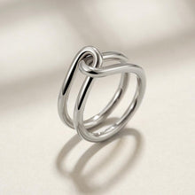 Charger l&#39;image dans la galerie, SILVER LOVE KNOT RING
