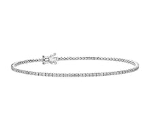 Charger l&#39;image dans la galerie, Four Prong Diamond Tennis Bracelet In 18K White/Yellow Gold (1.00 Ctw)
