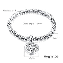 Charger l&#39;image dans la galerie, Fancy Stainless steel HEART Bracelet
