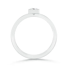 Charger l&#39;image dans la galerie, Diamond Princess Ring 14K White Gold
