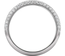 Charger l&#39;image dans la galerie, Diamond Wedding Micropavé Ring in 14K White Gold (1/3 ctw.)
